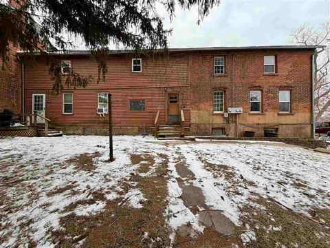 Photo of 4304 V St, Homestead, IA 52236 (MLS # 202601327)