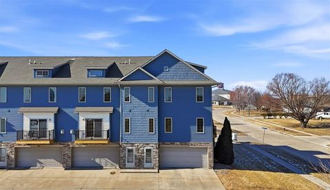 Photo of 485 Glenmoor Place, NorthLiberty, IA 52317 (MLS # 202601017)