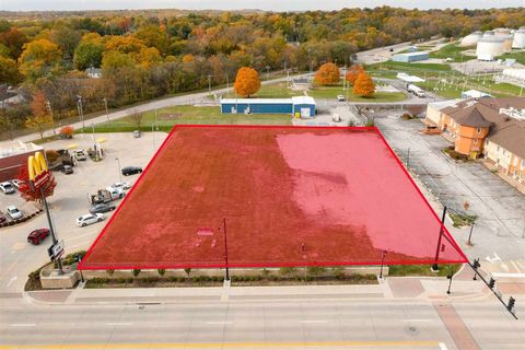 Photo of 622 1st Ave, Coralville, IA 52241 (MLS # 202504318)