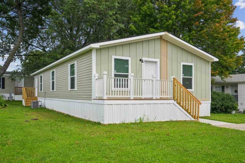 Photo of 3701 2nd st LOT 36, Coralville, IA 52241 (MLS # 202605002)
