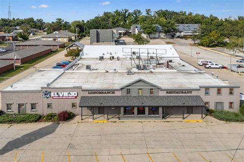 Photo of 90 NE Twixt Town Rd, IA 52402 (MLS # 202506061)