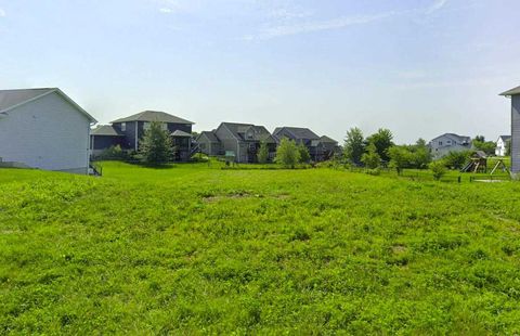 Photo of 4177 Buckingham Ln, Iowa City, IA 52245 (MLS # 202504043)