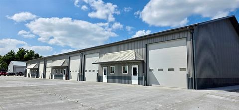 Photo of 4175 Alyssa Ct SW B-C #B-C, Iowa City, IA 52240 (MLS # 202505641)