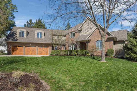 Photo of 20 Cherry Ln NE, IowaCity, IA 52240 (MLS # 202602396)