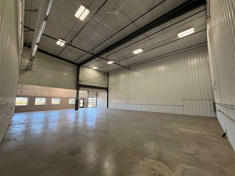 Photo of 2810 Stoner Ct 4A #4A, NorthLiberty, IA 52317 (MLS # 202506932)