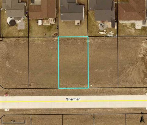 Photo of 1824 Sherman Dr, Iowa City, IA 52245 (MLS # 202505734)