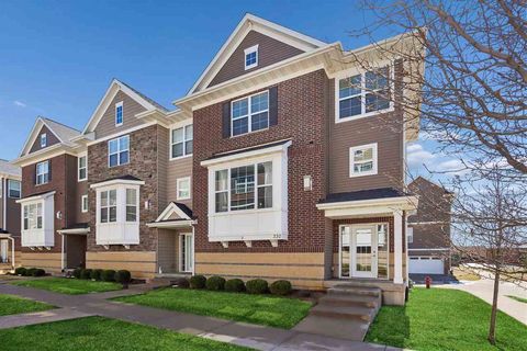 Photo of 330 Clark Dr 3 #3, Coralville, IA 52241 (MLS # 202601892)