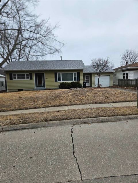 Photo of 703 9th Avenue, Coralville, IA 52241 (MLS # 202601607)