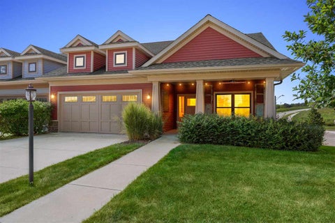 Photo of 802 Ryan Ct, IowaCity, IA 52246 (MLS # 202605363)