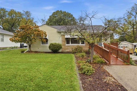Photo of 1836 7th Ave Ct., IowaCity, IA 52240 (MLS # 202606128)