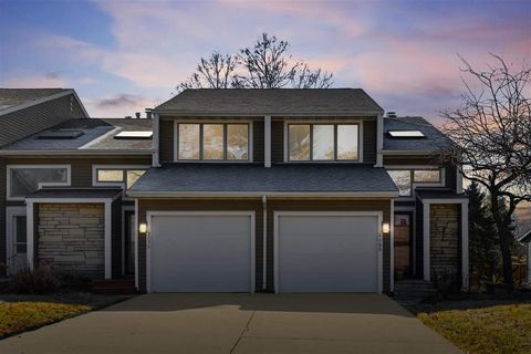 Photo of 2060 Holiday Rd, Coralville, IA 52241 (MLS # 202601719)