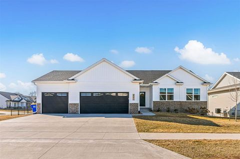 Photo of 801 Old Mill Ln, Solon, IA 52333 (MLS # 202601662)