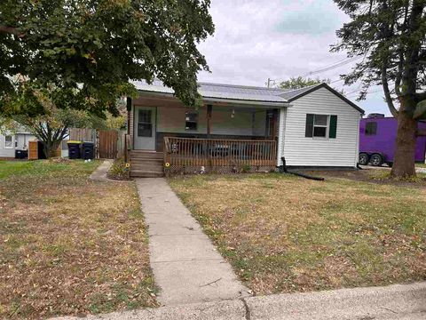 Photo of 406 W Maple, Williamsburg, IA 52361 (MLS # 202600405)