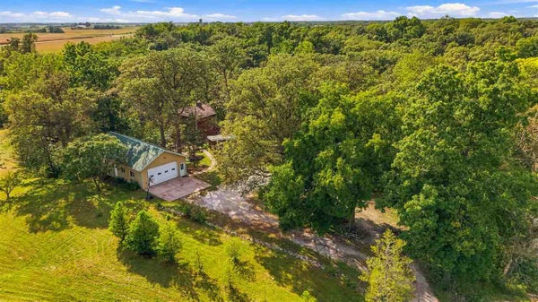 2750 FERN CLIFF RD, WAYLAND, IA 52654 - Image 9eedf2f4b46b7155c8a43baa500bb52f/2797316231