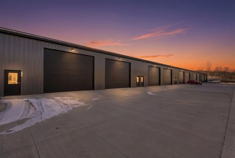 Photo of 5315 Oakcrest Hill Rd 311 #311, Hills, IA 52235 (MLS # 202601158)