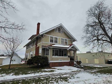 Photo of 320 N Jefferson St, Sigourney, IA 52591 (MLS # 202507311)