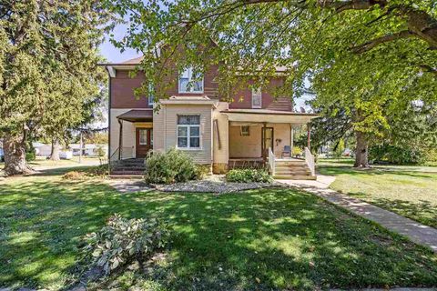 Photo of 910 Meridian St, IA 52772 (MLS # 202506172)
