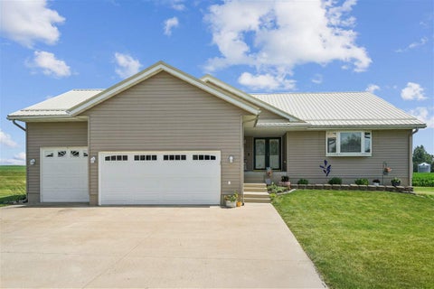 Photo of 105 6th Ave W, Walford, IA 52351 (MLS # 202606123)