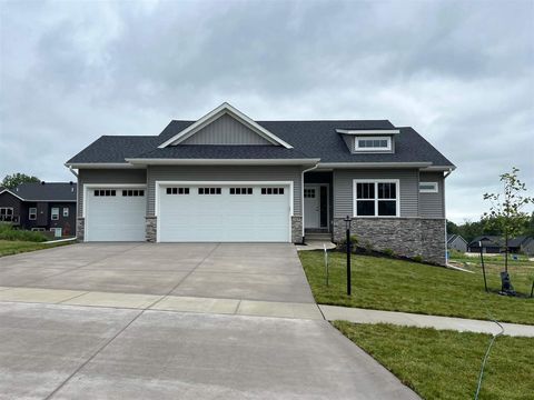 Photo of 845 Berkshire Ln, NorthLiberty, IA 52317 (MLS # 202602242)