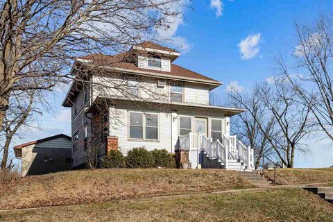 Photo of 304 5th Street, Victor, IA 52347 (MLS # 202600436)