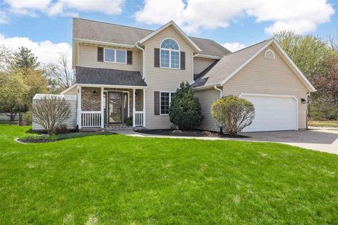 Photo of 3 Gallup Place, Iowa City, IA 52246 (MLS # 202502629)