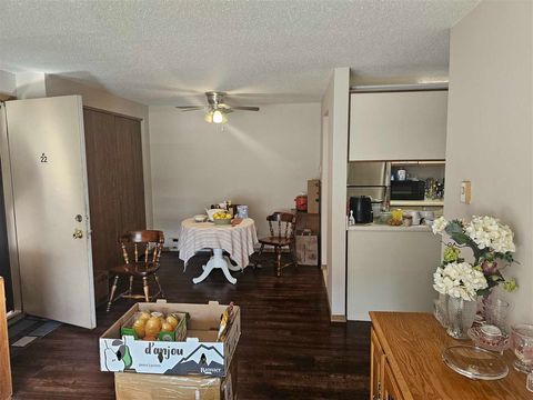 Photo of 814 BENTON DR 22 #22, Iowa City, IA 52246 (MLS # 202501867)