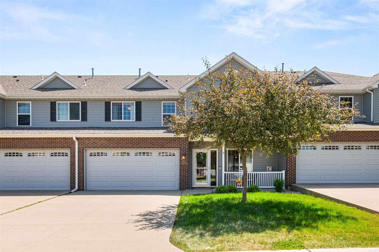 Photo 1 of 27 — 1476 Burr Dr, NorthLiberty, IA 52317