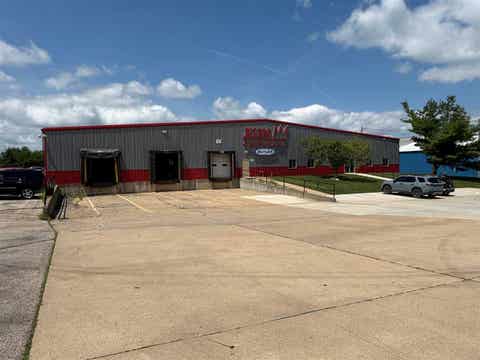 Photo of 1380 Stoney Pt Rd SW B #B, CedarRapids, IA 52404 (MLS # 202604827)