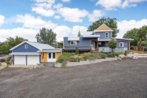 Photo of 2798 Tower Site Drive Northeast, Solon, IA 52333 (MLS # 202505521)