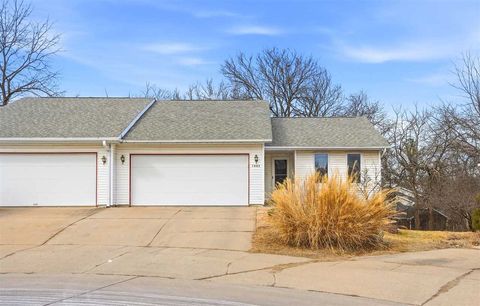 Photo of 1003 Cambria Ct, IowaCity, IA 52246 (MLS # 202601422)