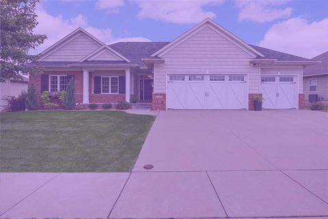 Photo of 1150 Bedford Ct, Marion, IA 52302 (MLS # 202506354)