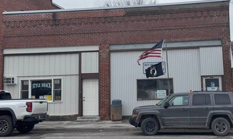 Photo of 410 Ijem Ave, Muscatine, IA 52366 (MLS # 202601454)