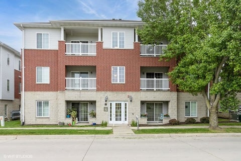 Photo of 4347 York Place, IowaCity, IA 52245 (MLS # 202605120)