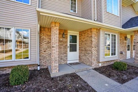 Photo of 1909 Earl Rd, Iowa City, IA 52246 (MLS # 202501820)