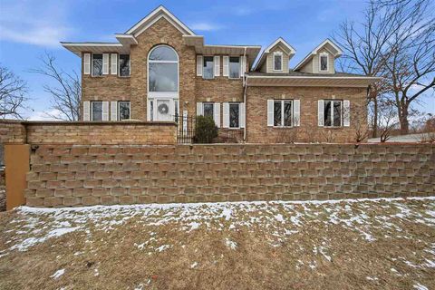 Photo of 3256 Meadow Ridge Rd NE, Solon, IA 52333 (MLS # 202600883)