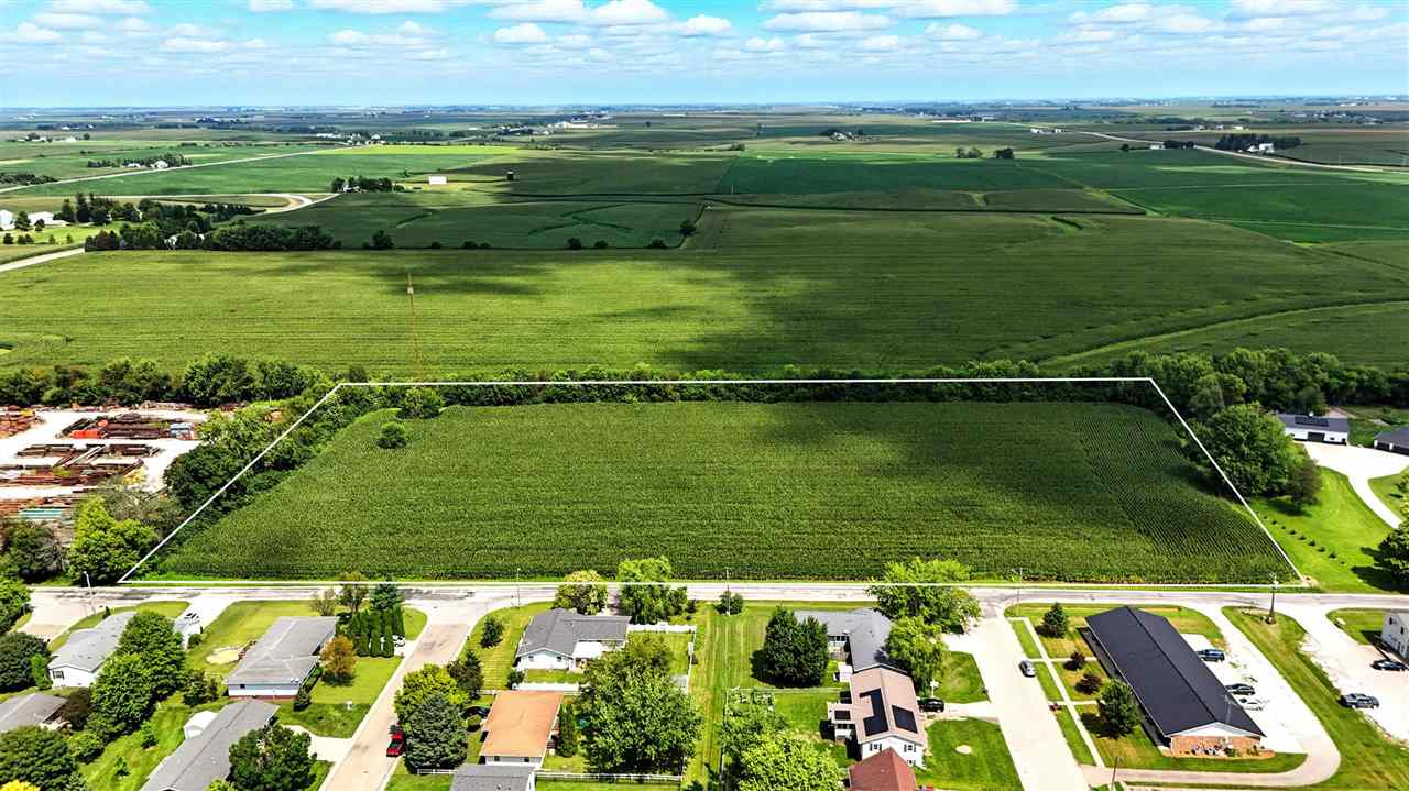 Photo 1 of 9 — 17th Street, Washington, IA 52353