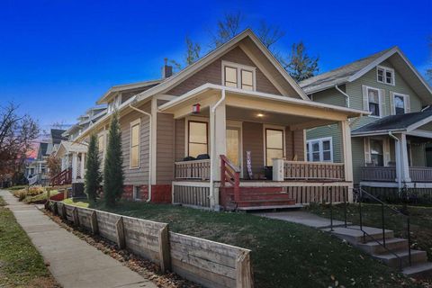 Photo of 1741 4th Ave SE, CedarRapids, IA 52403 (MLS # 202506927)