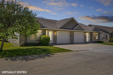 Photo of 1495 Jaylen Ln, NorthLiberty, IA 52317 (MLS # 202603722)
