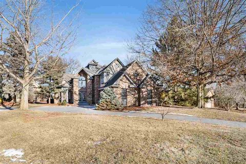 Photo of 1701 Brown Deer Rd, Coralville, IA 52241 (MLS # 202601216)