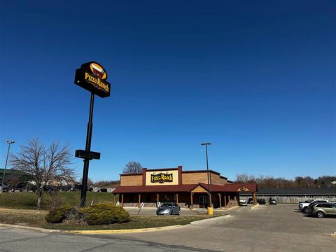 Photo of 1500 W 18th St S, Newton, IA 50208 (MLS # 202602427)