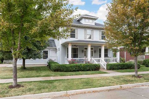 Photo of 720 Walker Cir, IowaCity, IA 52245 (MLS # 202601042)