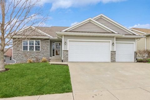 Photo of 19 Eversull Ln, Iowa City, IA 52245 (MLS # 202502043)