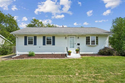 Photo of 4200 Sherman St NE, CedarRapids, IA 52402 (MLS # 202605367)