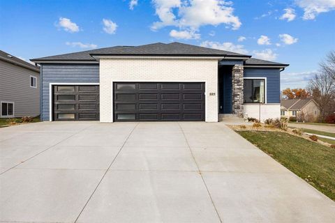 Photo of 339 Sierra Trce, Coralville, IA 52241 (MLS # 202602053)