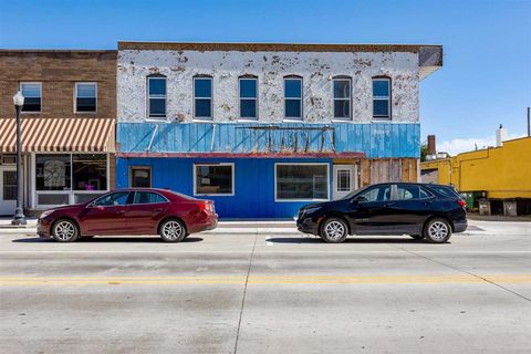 Photo of 312 Cedar St, IA 52772 (MLS # 202506370)