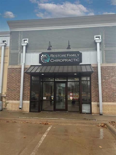 Photo of 521 Westbury Dr B1 #B1, IowaCity, IA 52245 (MLS # 202601807)