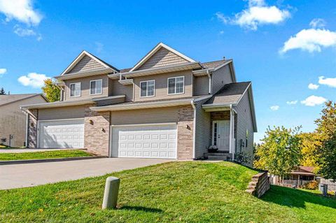 Photo of 1455 Ozark Ridge, Coralville, IA 52241 (MLS # 202506730)