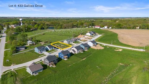 Photo of 433 Galileo Dr, Riverside, IA 52327 (MLS # 202507056)