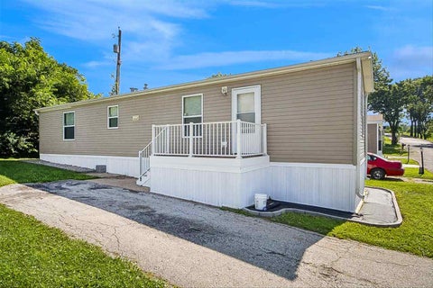 Photo of 6901 SE 14th Street 5 #5, DesMoines, IA 50320 (MLS # 202605097)