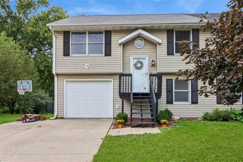 Photo of 307 Parkview Ct, NorthLiberty, IA 52317 (MLS # 202605638)